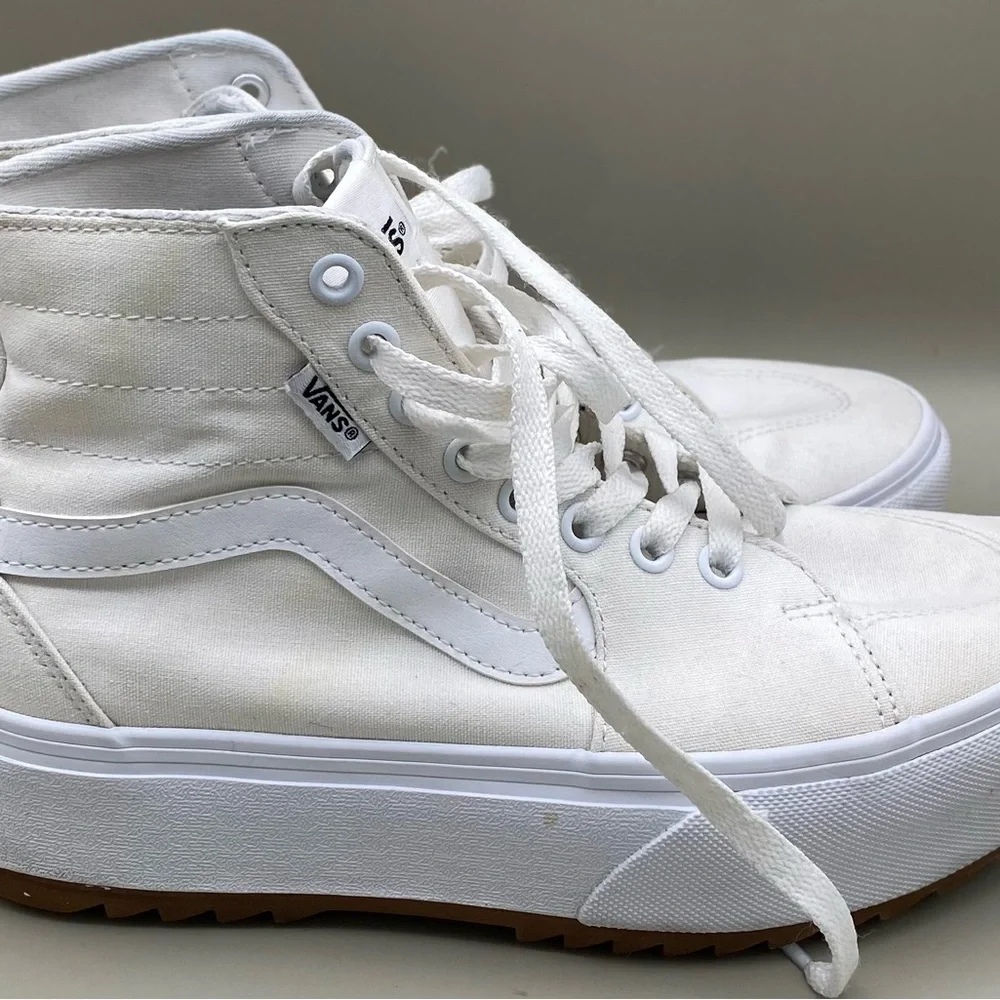 Vans Women’s Sk8-Hi Platform White Gum Sole High Top Skate Sneakers Shoes 7.5 - Picture 5 of 15